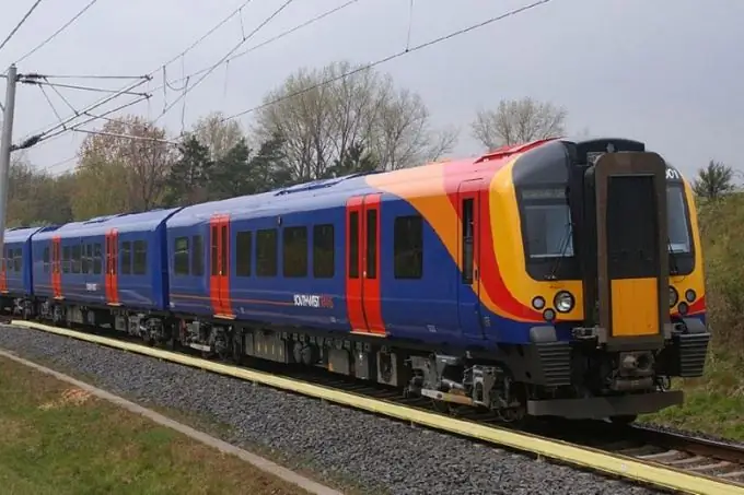 Quali documenti possono essere utilizzati per acquistare un biglietto del treno