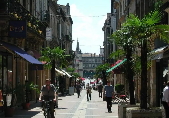 På cykel i Bordeaux, vad kan vara mer romantiskt?